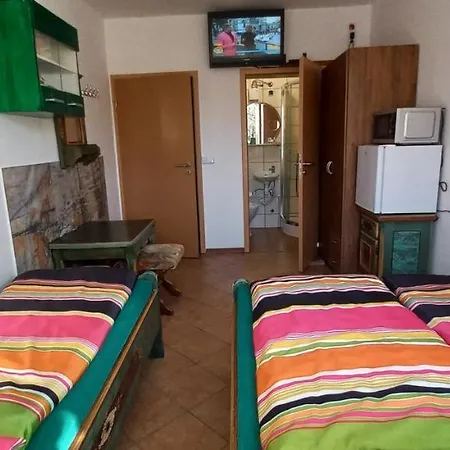 Goscinne Dw Antom ゲストハウス