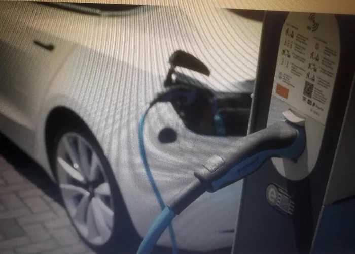 Goscinne Dw Antom 3* Dźwirzyno